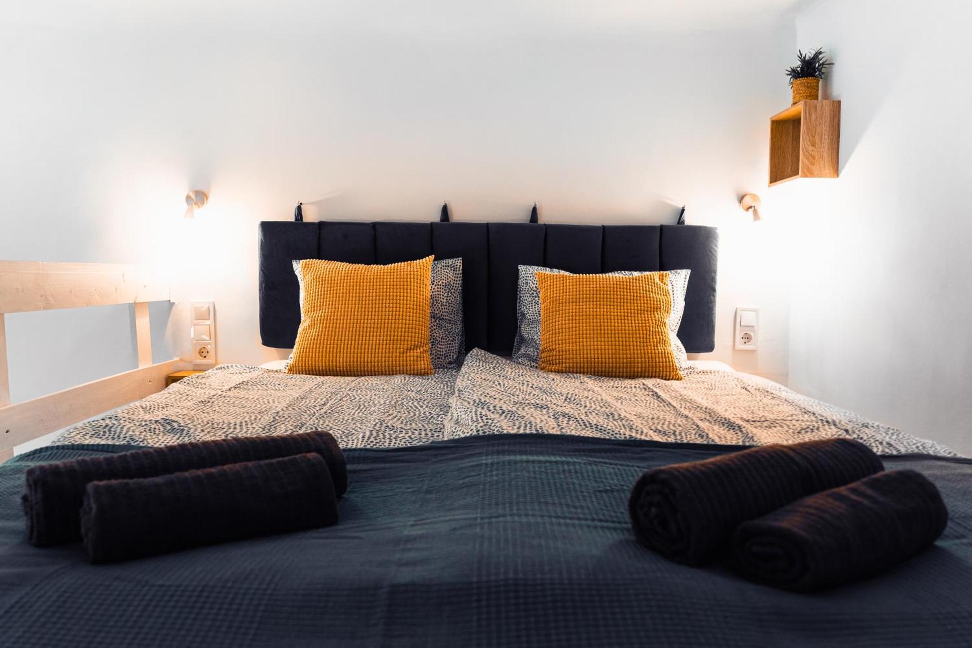 Seventh Heaven 2 Apartment Budapest Ngoại thất bức ảnh